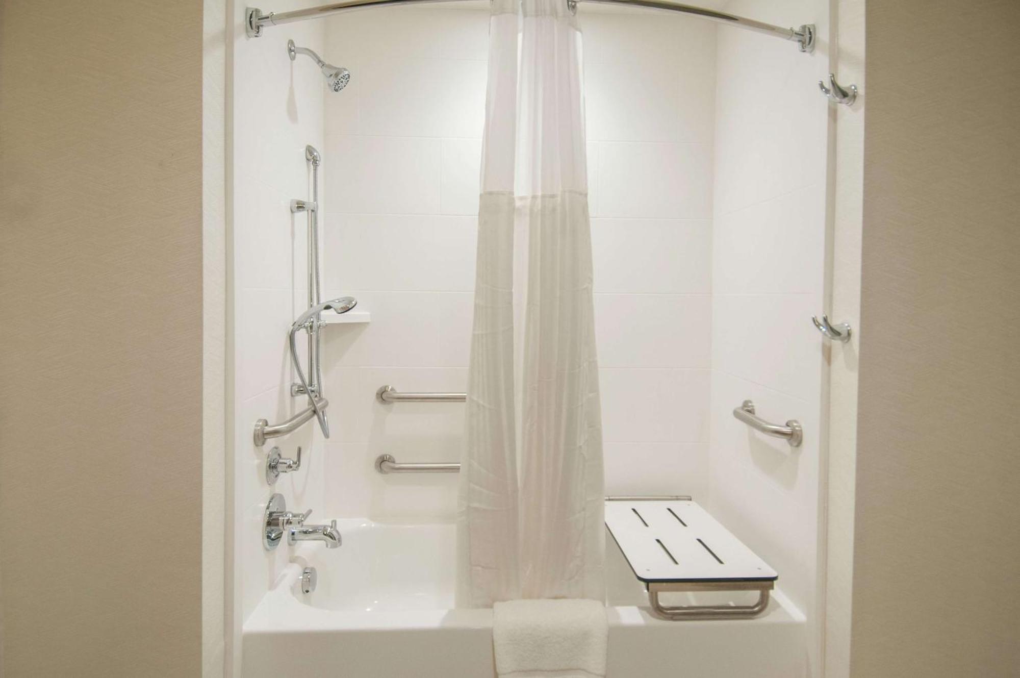 Hilton Garden Jackson/clinton 3*